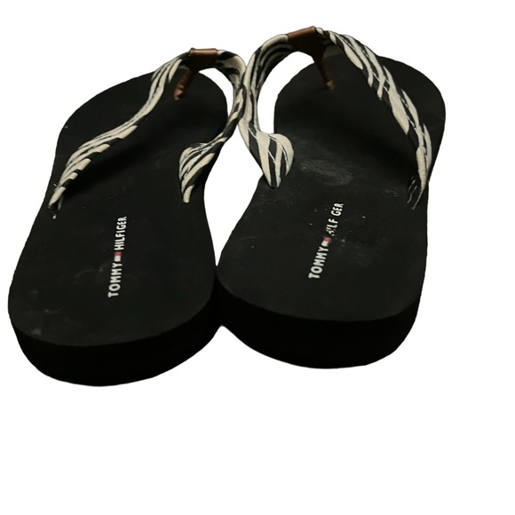 Women’s Zebra Flip Flop Sandals - Picture 5 of 5